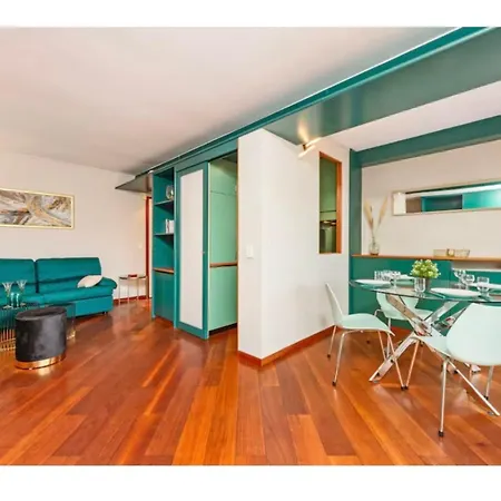 Апартаменты Le Saint Louis - Parking - - Terrace - Ac - Spacious Ле-Канне