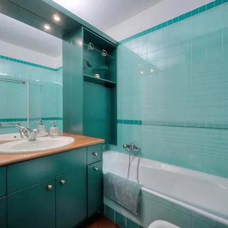아파트 Le Saint Louis - Parking - - Terrace - Ac - Spacious *