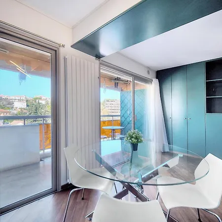 Le Saint Louis - Parking - - Terrace - Ac - Spacious Apartamento *